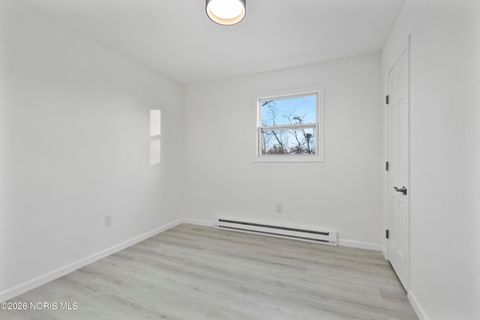 Tiny photo for 14590 Liberty Hi Road, Bowling Green, OH 43402 (MLS # 10004909)