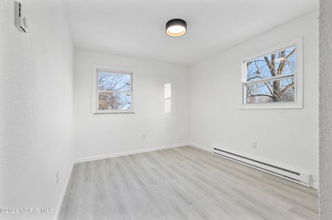 Tiny photo for 14590 Liberty Hi Road, Bowling Green, OH 43402 (MLS # 10004909)