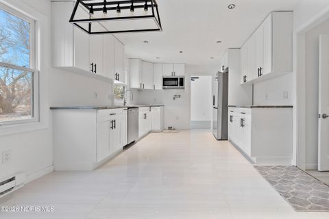 Tiny photo for 14590 Liberty Hi Road, Bowling Green, OH 43402 (MLS # 10004909)