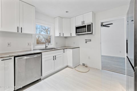 Tiny photo for 14590 Liberty Hi Road, Bowling Green, OH 43402 (MLS # 10004909)