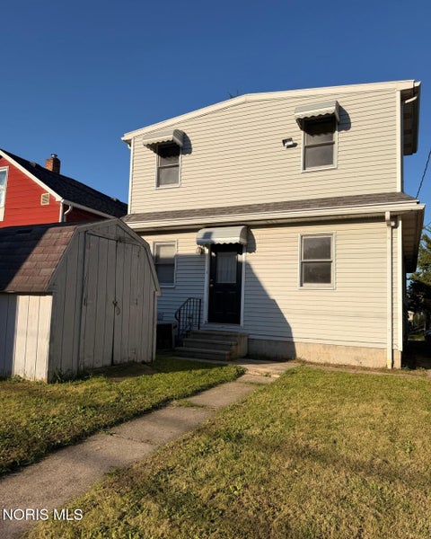 Tiny photo for 231 Elm Street, Rossford, OH 43460 (MLS # 10014409)