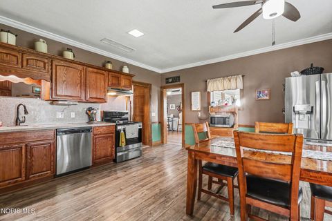 Tiny photo for 20645 Carter Road, Bowling Green, OH 43402 (MLS # 10006873)