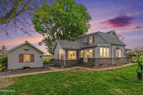 Tiny photo for 20645 Carter Road, Bowling Green, OH 43402 (MLS # 10006873)