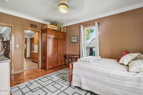 Tiny photo for 20645 Carter Road, Bowling Green, OH 43402 (MLS # 10006873)