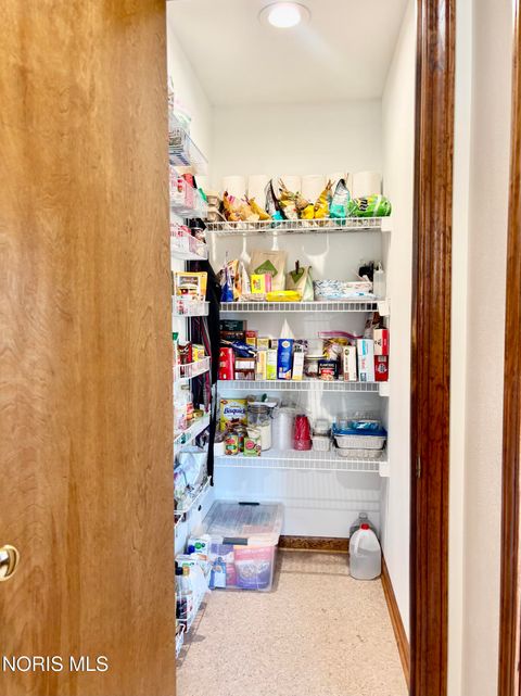 Tiny photo for 120 Luella Avenue, Oregon, OH 43616 (MLS # 10004638)