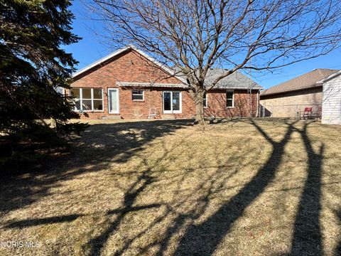 Tiny photo for 120 Luella Avenue, Oregon, OH 43616 (MLS # 10004638)