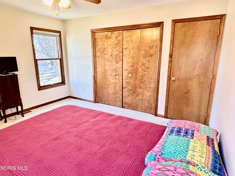 Tiny photo for 120 Luella Avenue, Oregon, OH 43616 (MLS # 10004638)