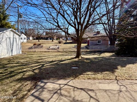 Tiny photo for 120 Luella Avenue, Oregon, OH 43616 (MLS # 10004638)