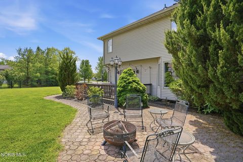Tiny photo for 2700 Lakeview Parkway, Findlay, OH 45840 (MLS # 10007764)