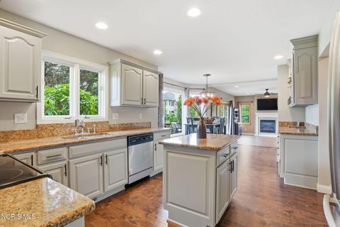 Tiny photo for 2700 Lakeview Parkway, Findlay, OH 45840 (MLS # 10007764)