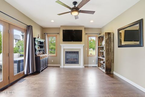 Tiny photo for 2700 Lakeview Parkway, Findlay, OH 45840 (MLS # 10007764)