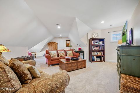 Tiny photo for 3832 Timber Valley Drive, Maumee, OH 43537 (MLS # 10006868)