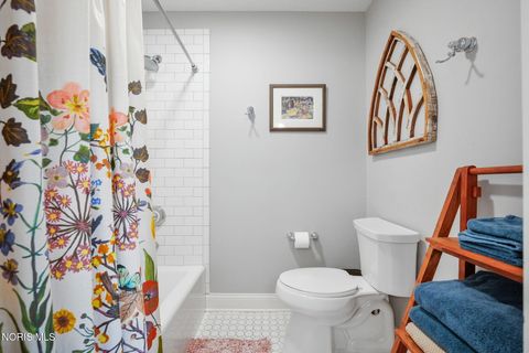 Tiny photo for 3832 Timber Valley Drive, Maumee, OH 43537 (MLS # 10006868)