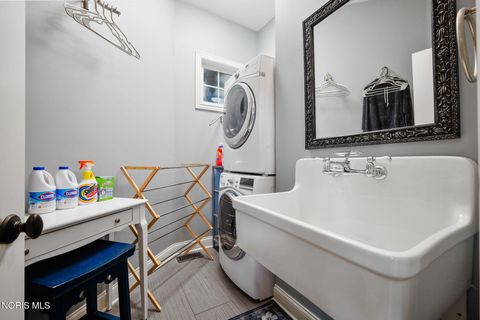 Tiny photo for 3832 Timber Valley Drive, Maumee, OH 43537 (MLS # 10006868)