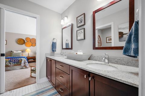 Tiny photo for 3832 Timber Valley Drive, Maumee, OH 43537 (MLS # 10006868)