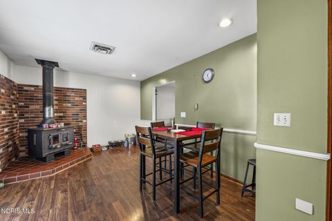 Tiny photo for 1209 Heather Drive, Findlay, OH 45840 (MLS # 10004187)