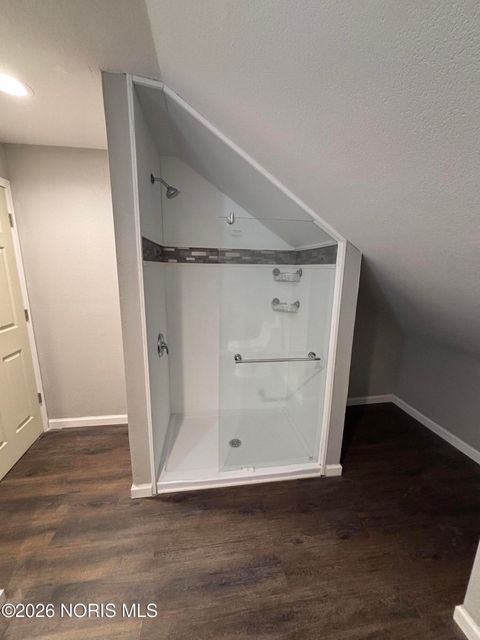 Tiny photo for 2837 Airport Highway, Toledo, OH 43609 (MLS # 10003050)