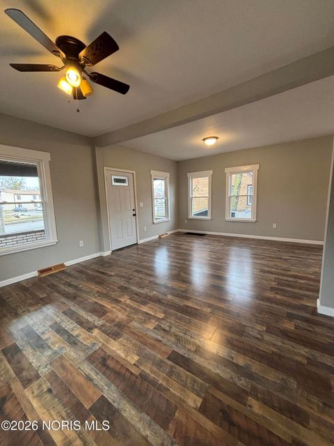 Tiny photo for 2837 Airport Highway, Toledo, OH 43609 (MLS # 10003050)