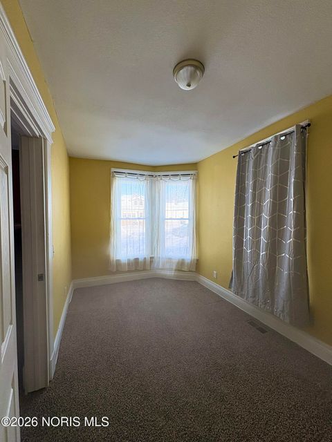 Tiny photo for 435 Crittenden Avenue, Toledo, OH 43609 (MLS # 10003759)