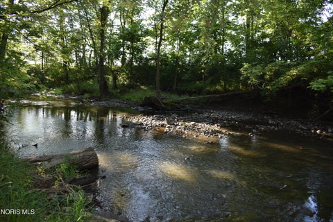 Tiny photo for 4848 Lose Road, Monclova, OH 43542 (MLS # 10013626)