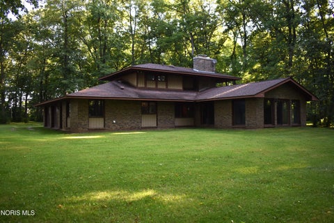 Tiny photo for 4848 Lose Road, Monclova, OH 43542 (MLS # 10013626)