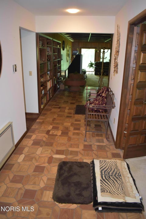 Tiny photo for 4848 Lose Road, Monclova, OH 43542 (MLS # 10013626)