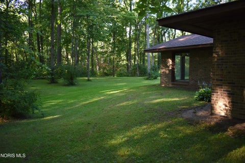 Tiny photo for 4848 Lose Road, Monclova, OH 43542 (MLS # 10013626)