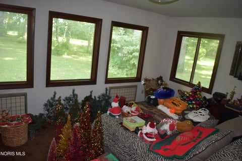 Tiny photo for 4848 Lose Road, Monclova, OH 43542 (MLS # 10013626)