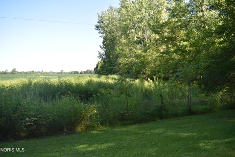 Tiny photo for 4848 Lose Road, Monclova, OH 43542 (MLS # 10013626)