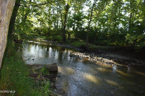 Tiny photo for 4848 Lose Road, Monclova, OH 43542 (MLS # 10013626)