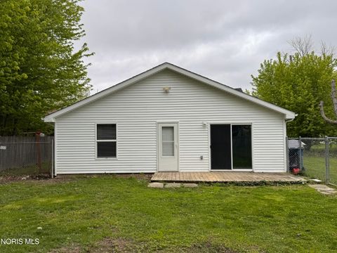 Tiny photo for 6143 Seaman Road, Oregon, OH 43616 (MLS # 10007058)