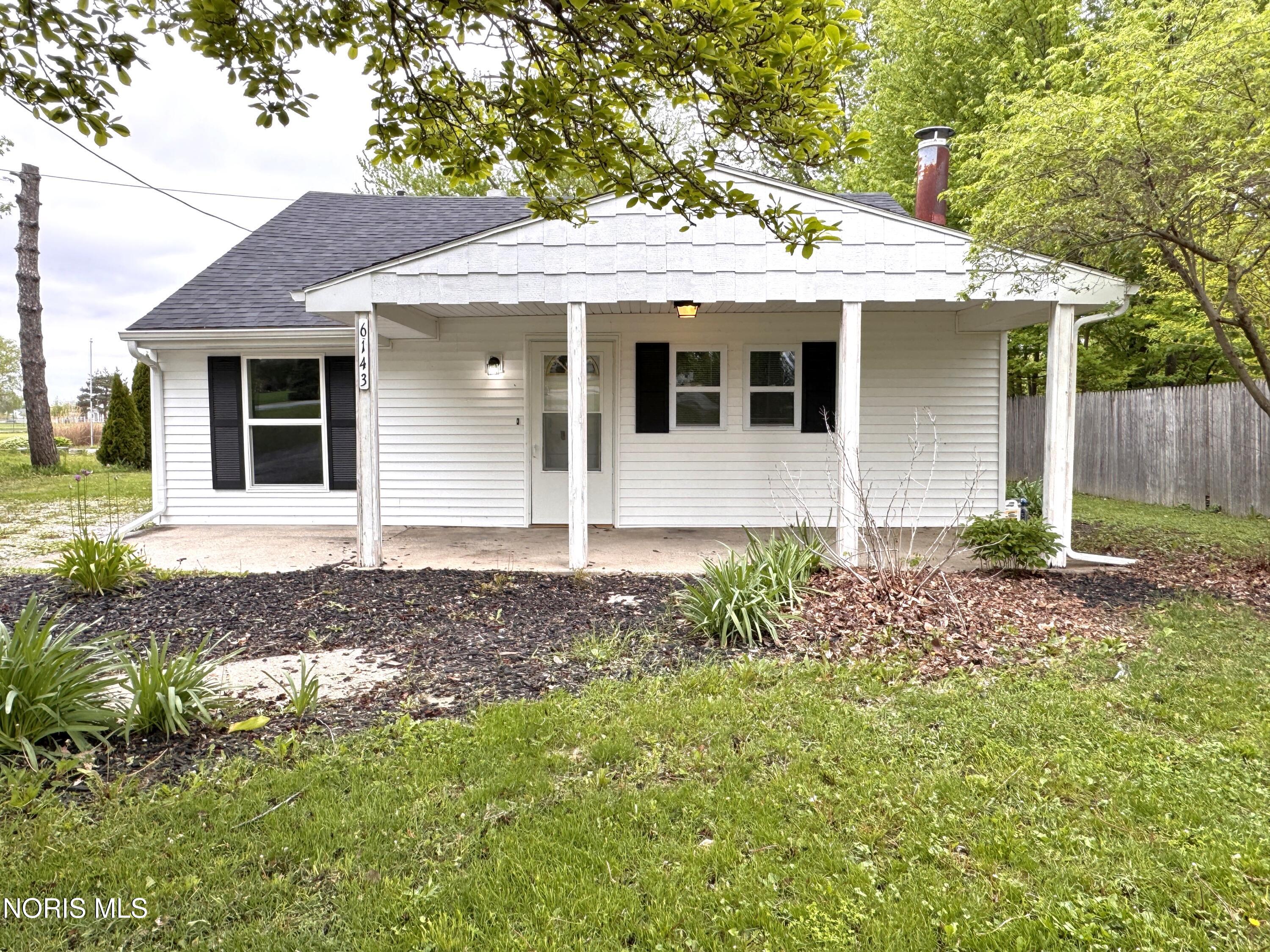 6143 Seaman Road