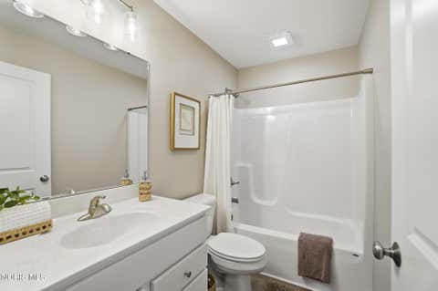 Tiny photo for 2301 Falling Waters Lane, Perrysburg, OH 43551 (MLS # 10012203)