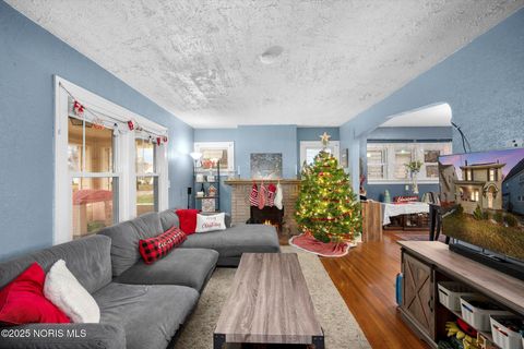 Tiny photo for 4312 Yellowstone Drive, Toledo, OH 43613 (MLS # 10002453)