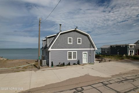 Tiny photo for 9881 W Locust Point Road, Oak Harbor, OH 43449 (MLS # 10000322)