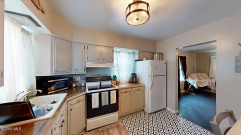 Tiny photo for 1026 Branleigh Drive, Toledo, OH 43612 (MLS # 10007565)