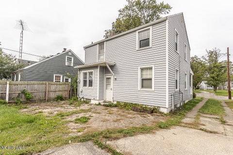 Tiny photo for 3656 Bellevue Road, Toledo, OH 43613 (MLS # 10014192)