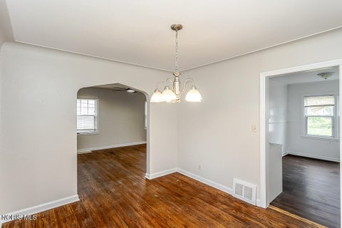 Tiny photo for 3656 Bellevue Road, Toledo, OH 43613 (MLS # 10014192)