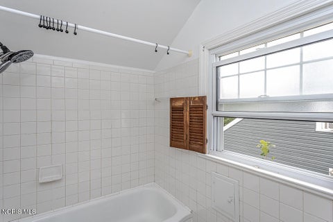 Tiny photo for 3656 Bellevue Road, Toledo, OH 43613 (MLS # 10014192)