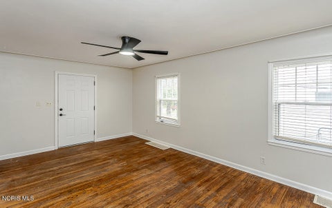 Tiny photo for 3656 Bellevue Road, Toledo, OH 43613 (MLS # 10014192)