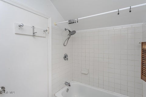 Tiny photo for 3656 Bellevue Road, Toledo, OH 43613 (MLS # 10014192)