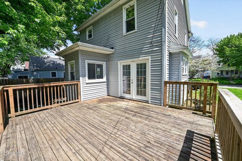 Tiny photo for 3705 Burton Avenue, Toledo, OH 43612 (MLS # 10007597)