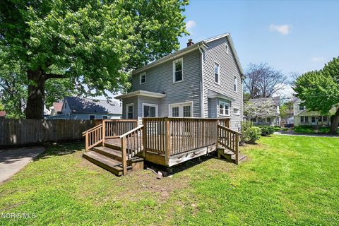 Tiny photo for 3705 Burton Avenue, Toledo, OH 43612 (MLS # 10007597)