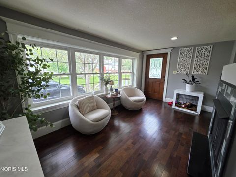 Tiny photo for 109 S High Street, Pandora, OH 45877 (MLS # 10007205)