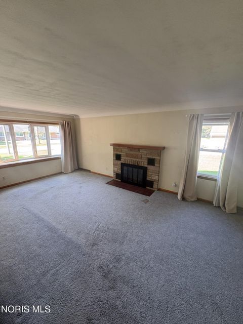 Tiny photo for 134 W Lincoln Street, Wauseon, OH 43567 (MLS # 10008431)