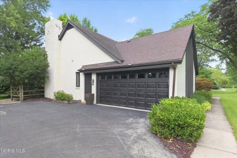 Tiny photo for 2945 Riva Ridge Road, Ottawa Hills, OH 43615 (MLS # 10012012)