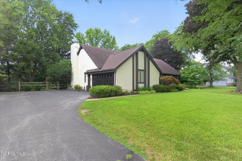 Tiny photo for 2945 Riva Ridge Road, Ottawa Hills, OH 43615 (MLS # 10012012)