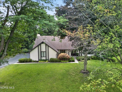 Tiny photo for 2945 Riva Ridge Road, Ottawa Hills, OH 43615 (MLS # 10012012)