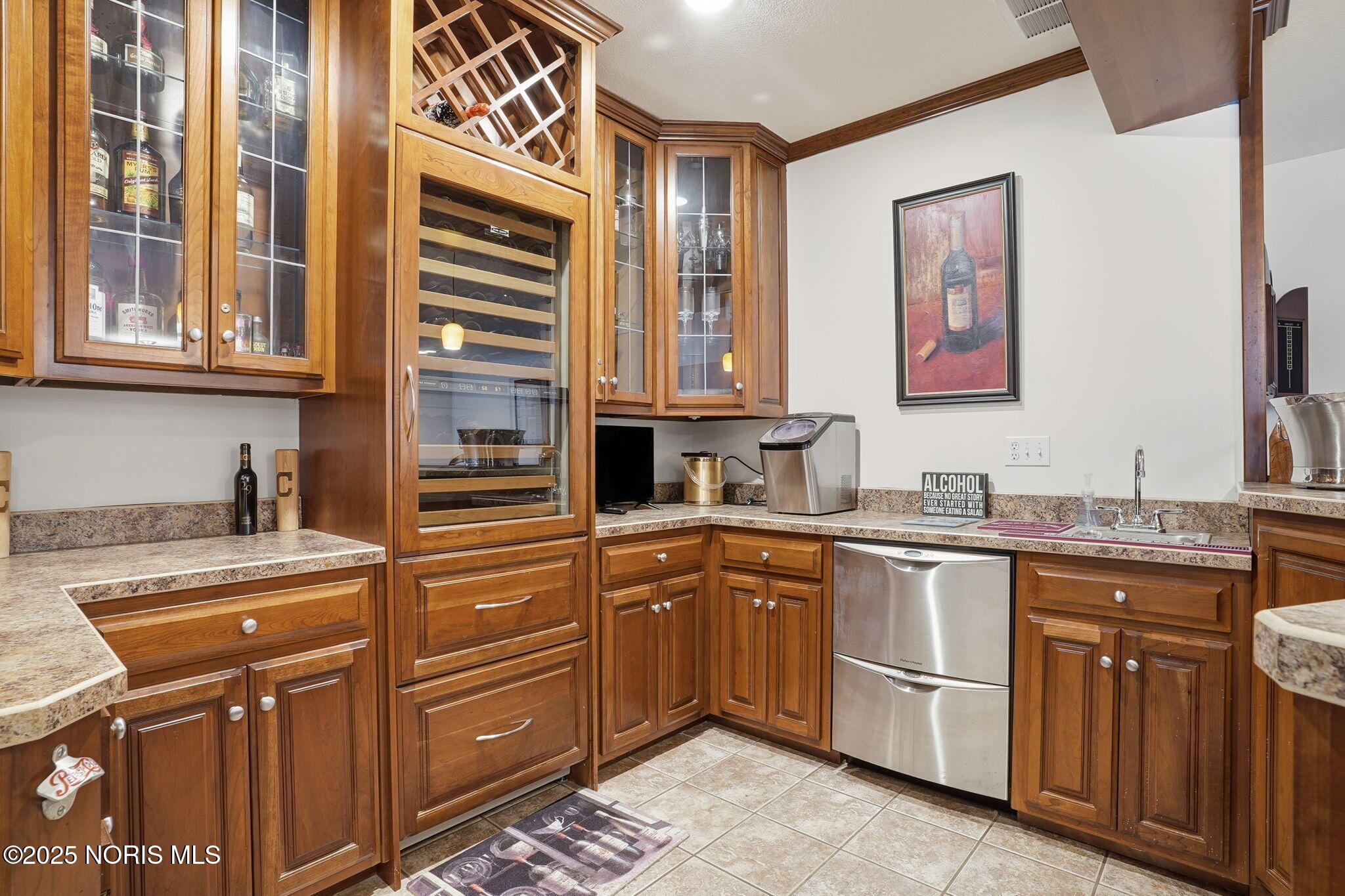 Findlay, Ohio 45840, United States, 4 Bedrooms Bedrooms, ,5 BathroomsBathrooms,Residential,Coming Soon,239030