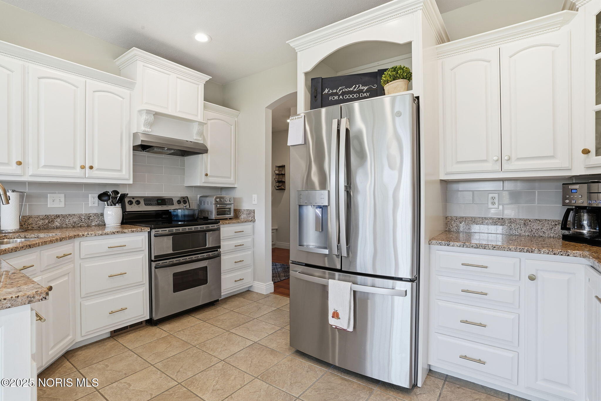 Findlay, Ohio 45840, United States, 4 Bedrooms Bedrooms, ,5 BathroomsBathrooms,Residential,Coming Soon,239030